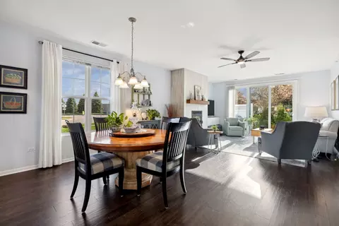 Dining - 12850 Applegate Dr, Huntley, IL 60142 photo 2 of 3