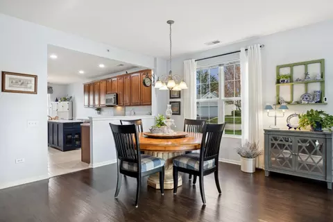 Dining - 12850 Applegate Dr, Huntley, IL 60142 photo 3 of 3
