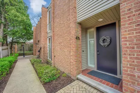 475 Linden St, Winnetka, IL 60093