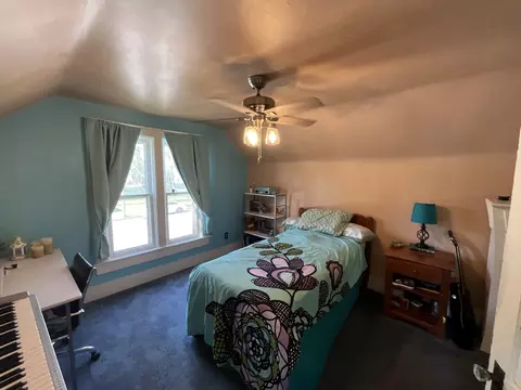 700 Forest Ave, Elgin, IL 60120 photo 19