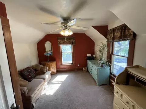 700 Forest Ave, Elgin, IL 60120 photo 23