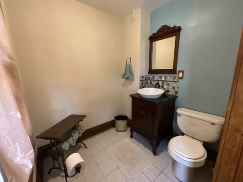 700 Forest Ave, Elgin, IL 60120 photo 14