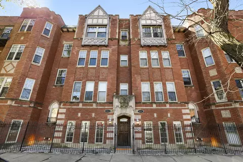 3415 W Berteau Ave #2, Chicago, IL 60618