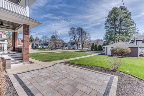 Exterior - 6 S Wright St, Naperville, IL 60540 photo 8 of 11