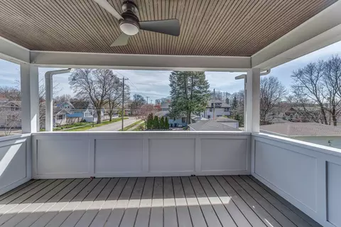 Exterior - 6 S Wright St, Naperville, IL 60540 photo 5 of 11