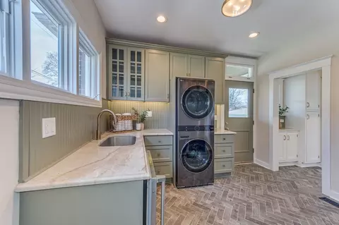 Other - 6 S Wright St, Naperville, IL 60540 photo 5 of 7
