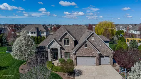 23018 Toscana Dr, Frankfort, IL 60423
