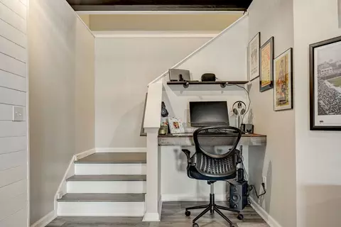 Entry Way - 2091 Magenta Ln, Algonquin, IL 60102 photo 2 of 2
