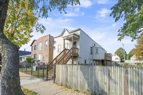 3412 W Pershing Rd, Chicago, IL 60632