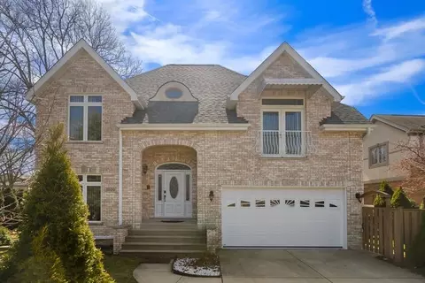 1500 S Cumberland Ave, Park Ridge, IL 60068