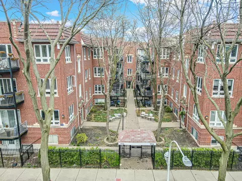 908 W Agatite Ave #2S, Chicago, IL 60640