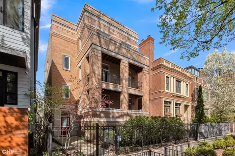 2650 N Mildred Ave #2, Chicago, IL 60614