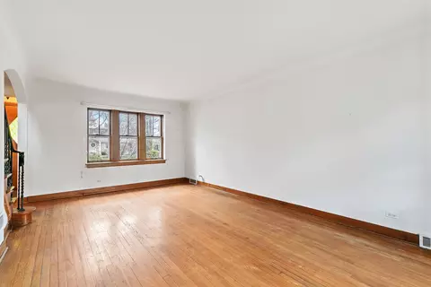 Other - 456 Uvedale Ct, Riverside, IL 60546 photo 2 of 10