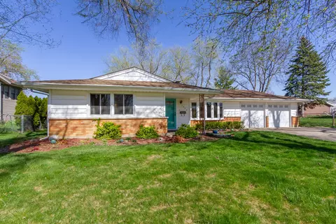 1007 Cornell Ln, Schaumburg, IL 60193