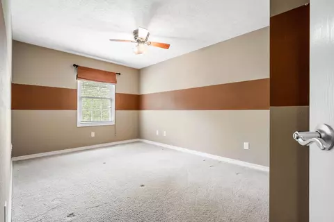 Bedroom - 3708 Rave Rd, Bloomington, IL 61704 photo 3 of 4