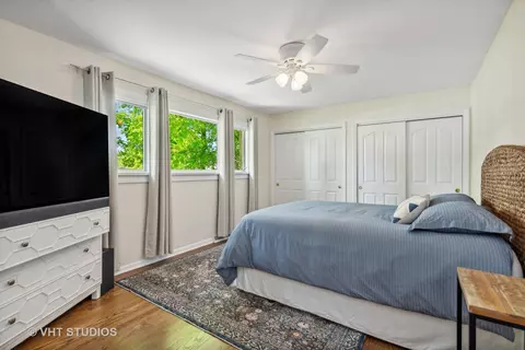 Bedroom - 1121 N River Rd, Algonquin, IL 60102 photo 4 of 4