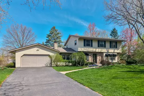 5244 Spring Brook Rd, Rockford, IL 61114