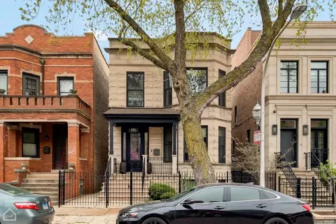 3747 N Wayne Ave, Chicago, IL 60613