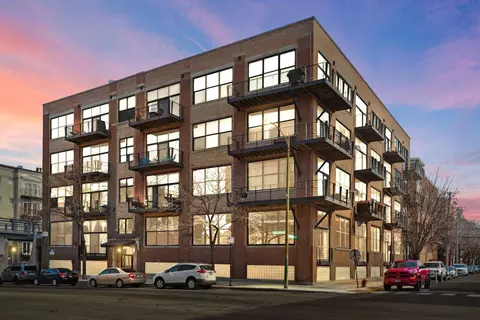 1751 N Western Ave #104, Chicago, IL 60647
