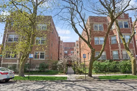 6816 N Ashland Ave #4D, Chicago, IL 60626