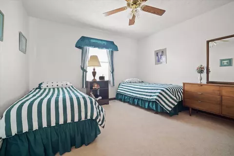 Bedroom - 6 Milton Ln, Bloomington, IL 61704 photo 3 of 4
