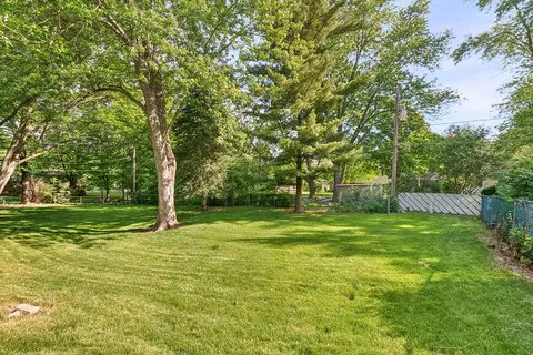 Exterior - 552 Hackberry Rd, Frankfort, IL 60423 photo 6 of 6