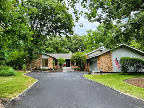 17 Danube Way, Olympia Fields, IL 60461