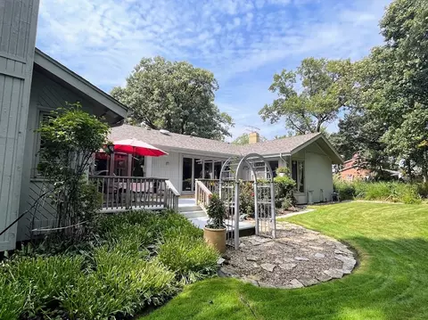Exterior - 17 Danube Way, Olympia Fields, IL 60461 photo 6 of 8