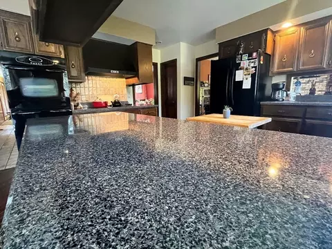 Kitchen - 17 Danube Way, Olympia Fields, IL 60461 photo 5 of 5