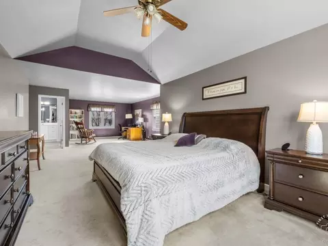 Bedroom - 2134 Spaulding Ave, West Dundee, IL 60118 photo 3 of 6