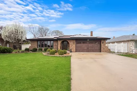 15650 Narcissus Ln, Orland Park, IL 60462