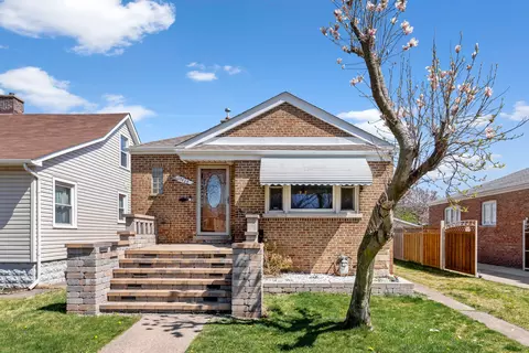 13025 S Manistee Ave, Chicago, IL 60633