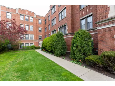2314 Sherman Ave #3E, Evanston, IL 60201