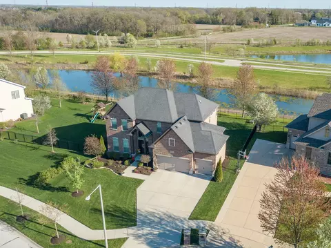 Exterior - 16018 S Selfridge Cir, Plainfield, IL 60586 photo 4 of 14