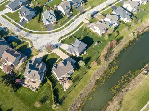 Other - 16018 S Selfridge Cir, Plainfield, IL 60586 photo 7 of 11