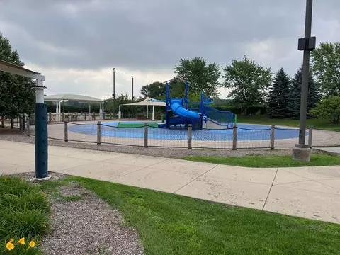 View/Area - 16018 S Selfridge Cir, Plainfield, IL 60586 photo 6 of 8