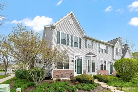 2030 Wagner Rd, Batavia, IL 60510