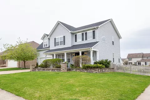 Exterior - 1809 Brighton Ln, Plainfield, IL 60586 photo 2 of 5