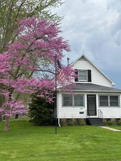 327 S Guthrie St, Gibson City, IL 60936