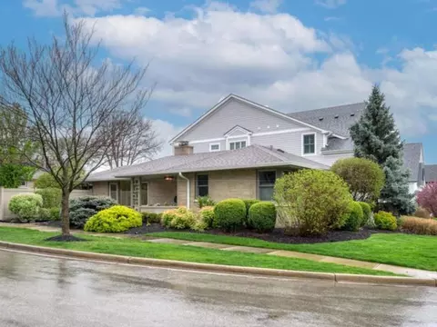 445 S Cottage Hill Ave, Elmhurst, IL 60126