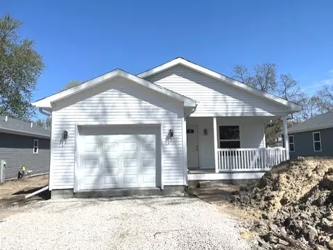 673 N Third St, Carbon Hill, IL 60416