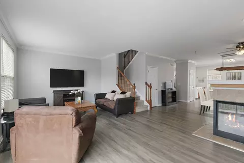259 Comstock Dr, Elgin, IL 60123 photo 7