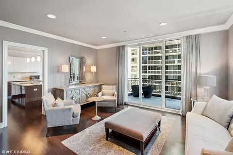 Living - 10 E Delaware Pl #20D, Chicago, IL 60611 photo 4 of 6