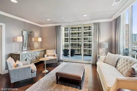Living - 10 E Delaware Pl #20D, Chicago, IL 60611 photo 3 of 6