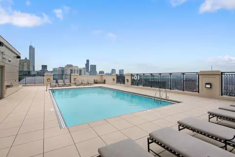 Exterior - 10 E Delaware Pl #20D, Chicago, IL 60611 photo 5 of 5