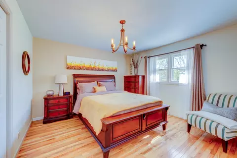 Bedroom - 1560 Manhatas Trl, Algonquin, IL 60102 photo 1 of 3