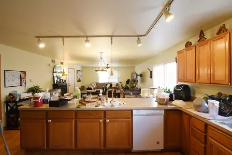 Kitchen - 4325 Prescott Ave, Lyons, IL 60534 photo 2 of 7