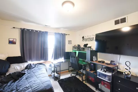 Bedroom - 4325 Prescott Ave, Lyons, IL 60534 photo 6 of 9
