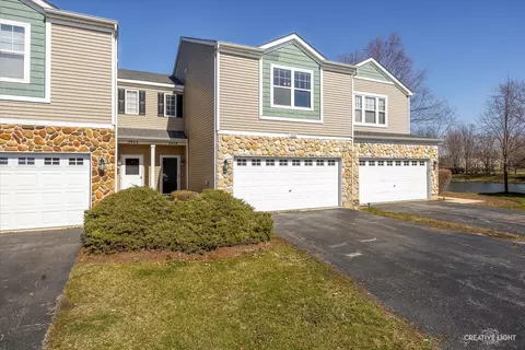 3928 Granite Ct, Aurora, IL 60504