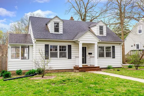 624 Ellwood Ave, Dekalb, IL 60115